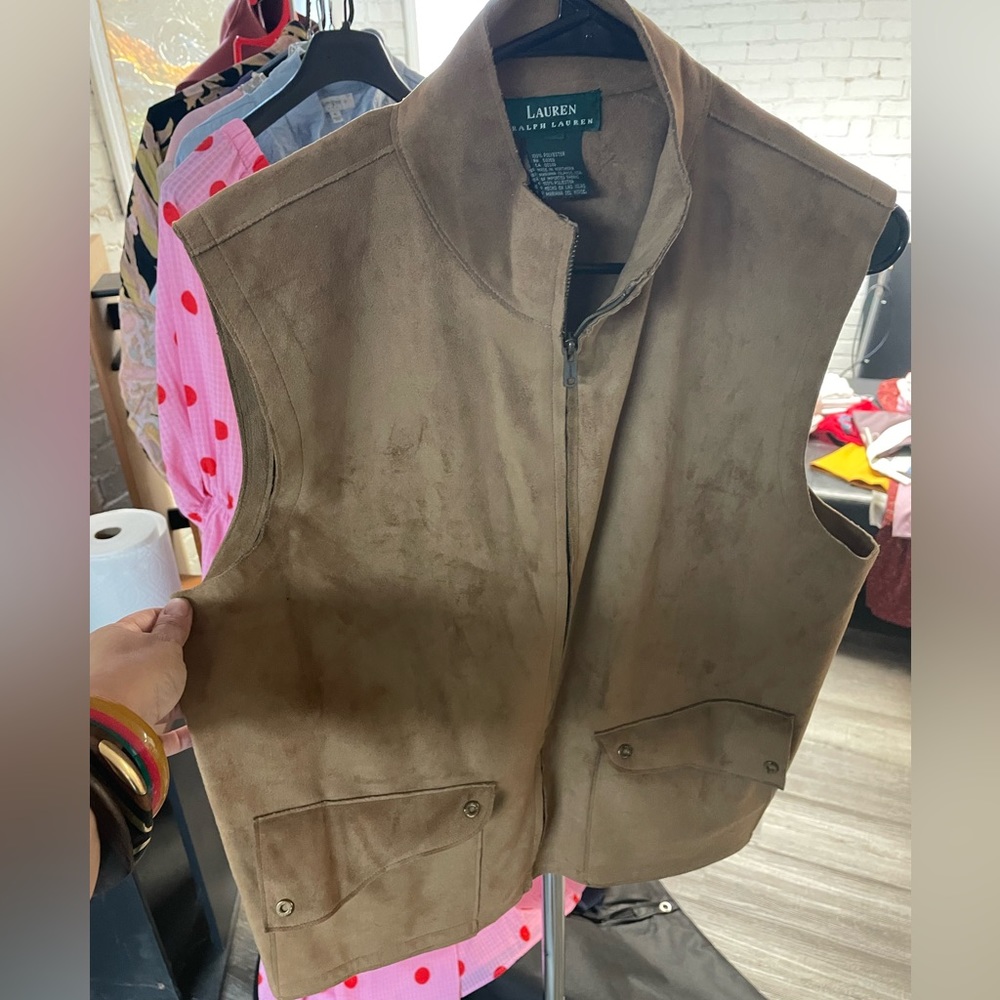 Ralph Lauren classic vest — microfiber.